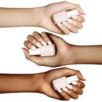 ESSIE COLOR 03 MARSHMALLOW 13,5ml - Image 4