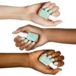 ESSIE COLOR 99 CANDY APPLE 13,5ml - Image 4