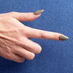 ΗΜΙΜOΝΙΜΟ ΒΕΡΝIΚΙ SEMILAC 407 NAMASTE ALL YEAR 7ml - Image 3